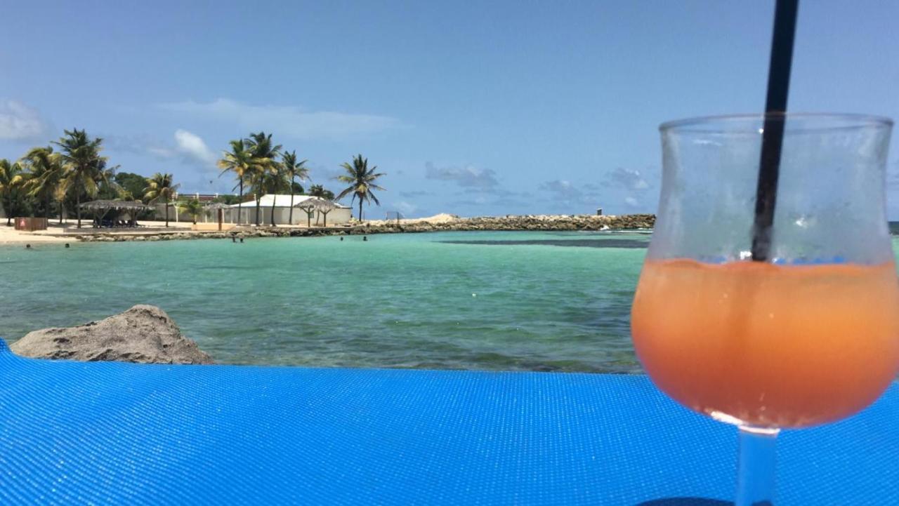 Studio Vue Mer Piscine Plage Kaz Punch Manganao Chez Julie Saint-Francois  Buitenkant foto