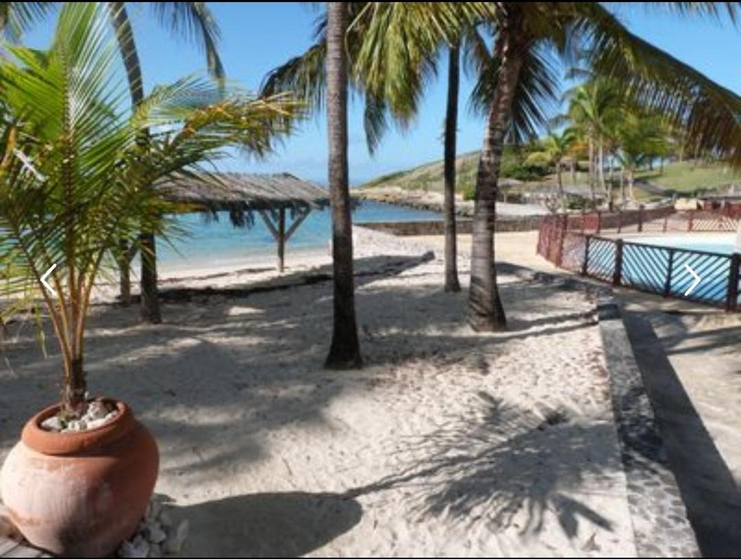Studio Vue Mer Piscine Plage Kaz Punch Manganao Chez Julie Saint-Francois  Buitenkant foto